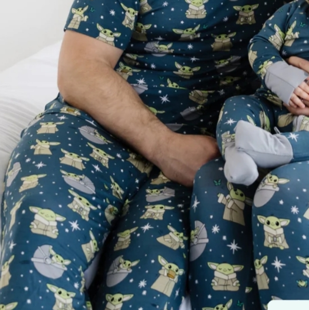 NWT Mens Little Sleepies Grogu Pants